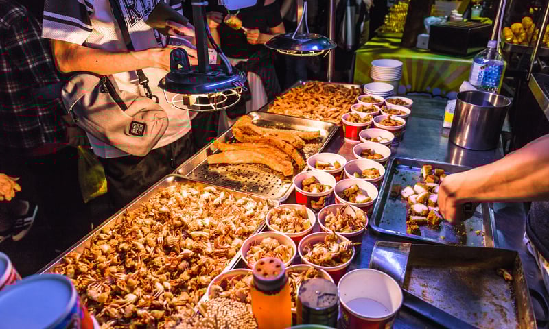 Enjoy the delicious street food in Hualien, Taiwan.