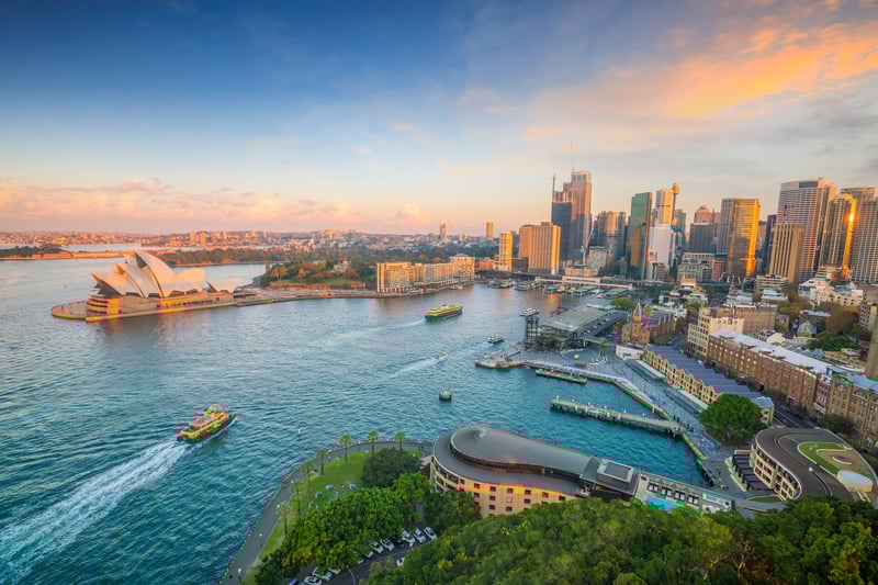 Soak up Sydney's big city vibes over three days and two electrifying nights.