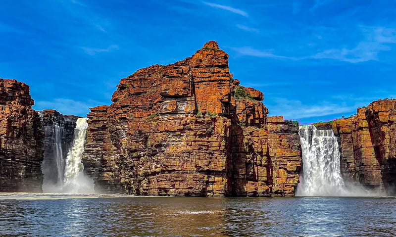 The King George Falls is the two highest twin waterfalls in Australia.