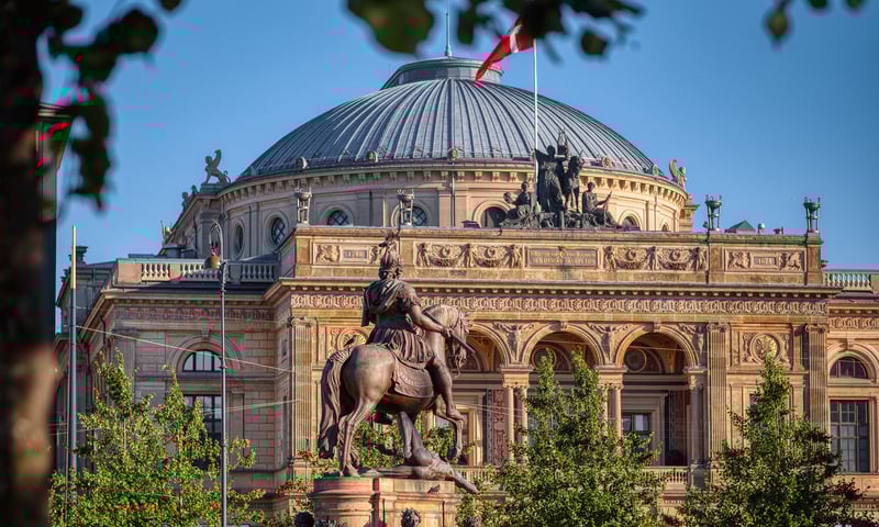 Admire Copenhagen's time-honoured architecture on a guided city tour.