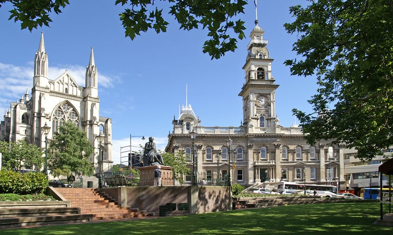 Discover Dunedin's Scottish heritage before cruising through beautiful Milford Sound.