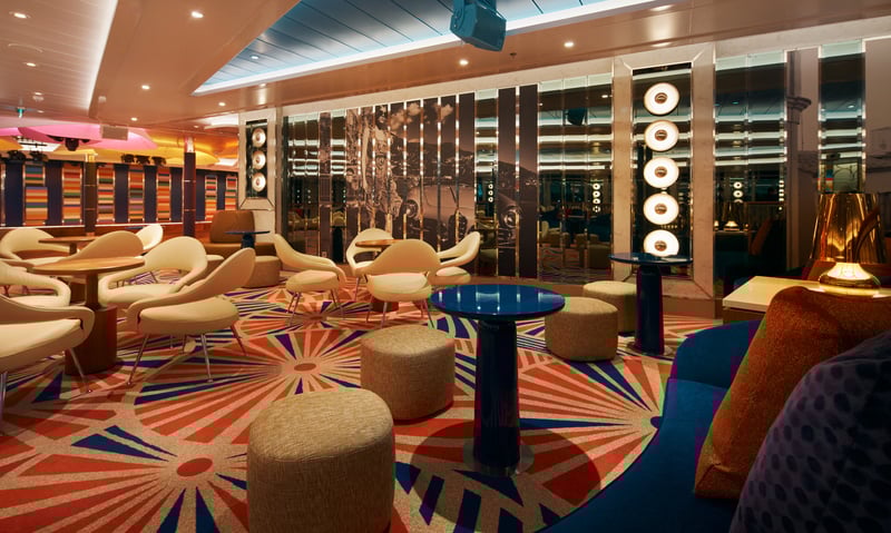 Relax and socialise at Leonardo Grand Bar onboard Costa Toscana.
