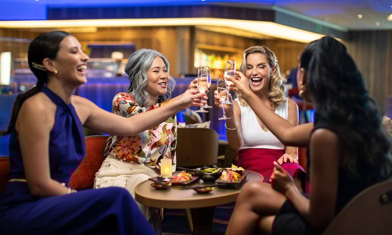 Snack on freshly-prepared sushi and toast with complimentary champagne at The Club.