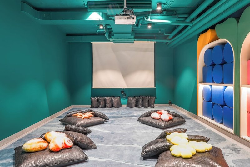 Children's play area - indoor