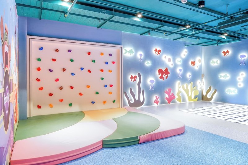 Children's play area - indoor