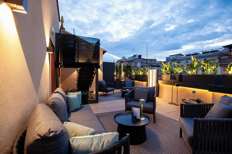 Rooftop terrace