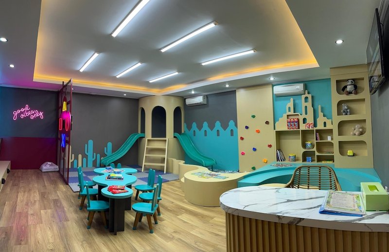 Children's play area - indoor