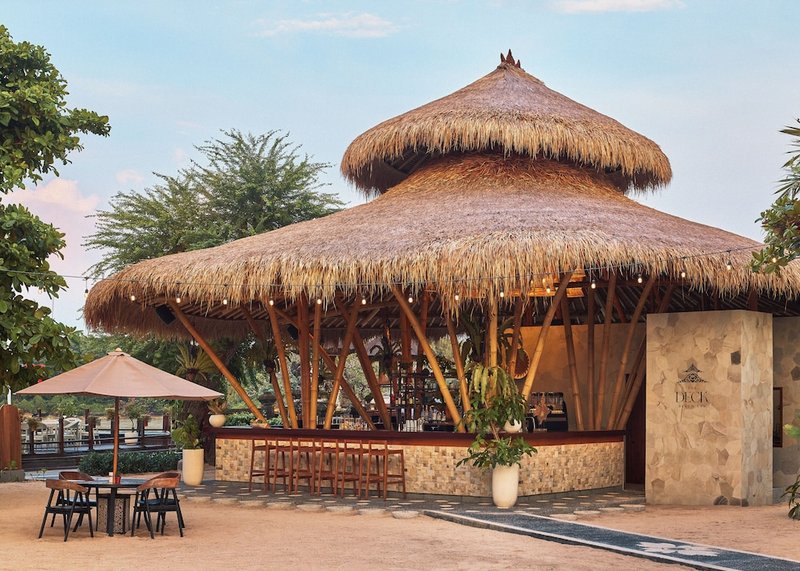 Beach bar