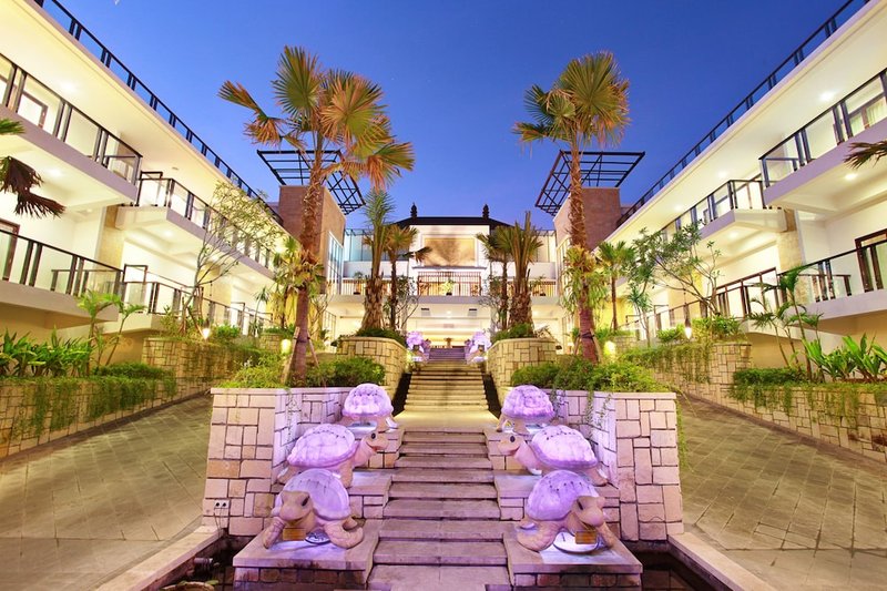 Front of property - evening/night