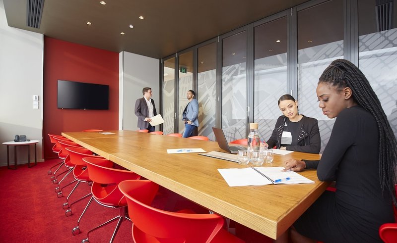 Meeting facility