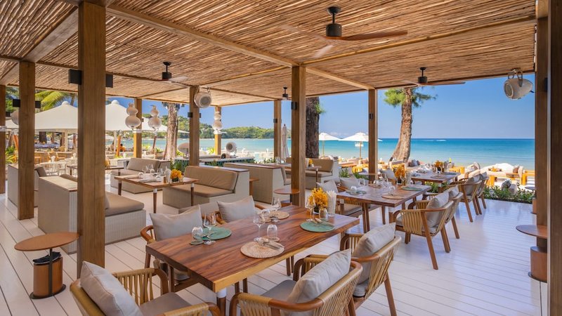 Beach bar
