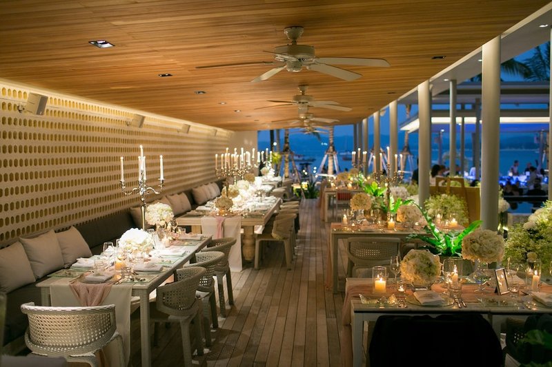 Banquet hall