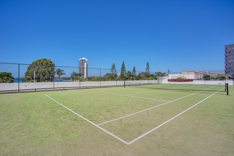 Tennis court
