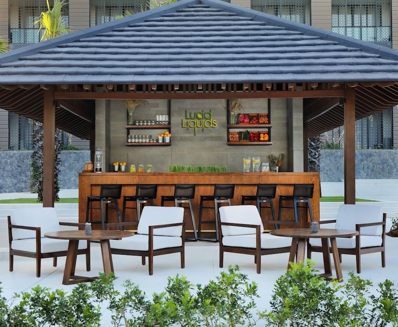 Poolside bar