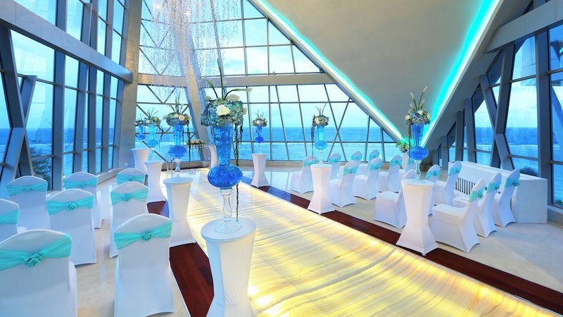 Indoor wedding
