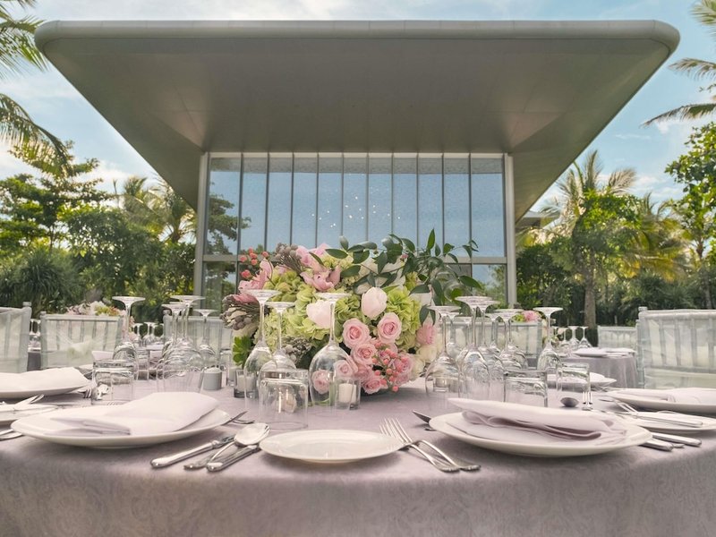 Indoor wedding